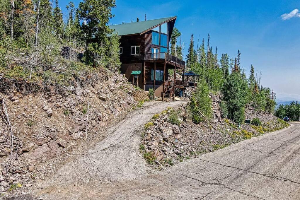 Spectacular Chalet Overlooking The Ski Slopes بريان هيد المظهر الخارجي الصورة