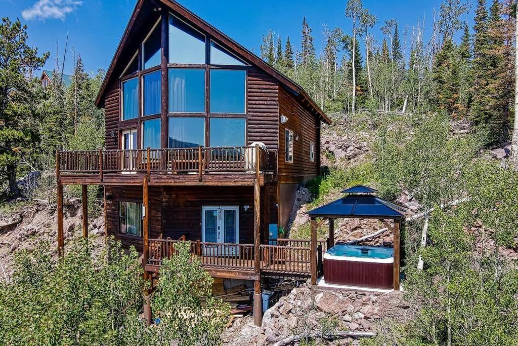 Spectacular Chalet Overlooking The Ski Slopes بريان هيد المظهر الخارجي الصورة